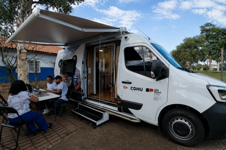 CDHU Móvel leva atendimento habitacional a Botucatu nesta sexta-feira (25)